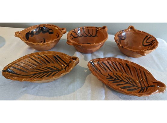 Earthen Tableware Collection