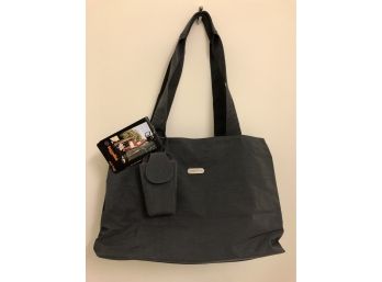 Baggallini Travel Bag - NEW WITH TAGS!