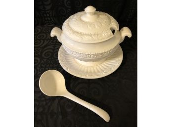 Vintage Porcelain Soup Tureen Set