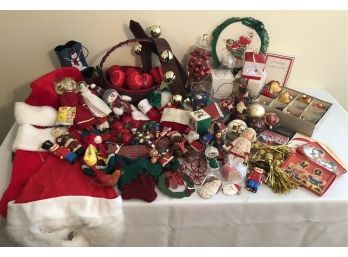 Christmas Decor Collection Lot 1