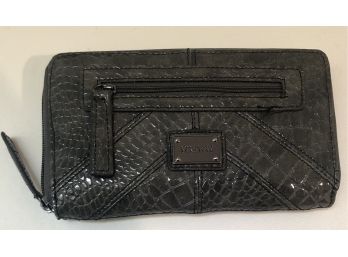 NEW!  Kenneth Cole Wallet