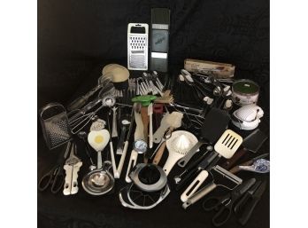 Kitchen Gadgets & Utensils