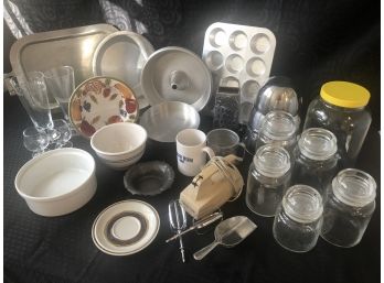 Kitchen Bakeware & Tableware