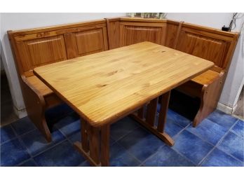Corner Kitchen Table With Bench & Storage