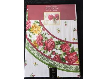 New! Rose Kiss Round Tablecloth