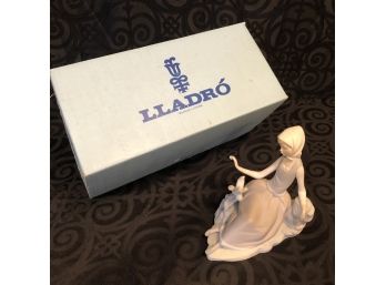 Retired LLADRO 660 Girl With Goose Figurine