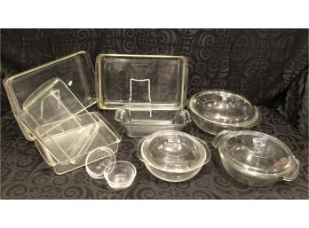 Pyrex Glass Cookware & Bakeware