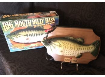 Big Mouth Billy Bass Animated Singing Fish - NEW IN BOX!