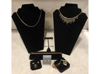 Goldtone Fashion Jewelry Collection Lot 2