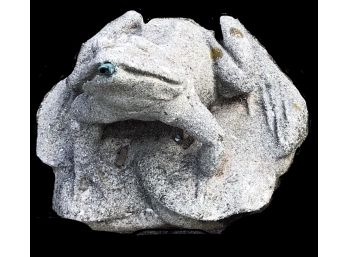 Concrete Frog Garden Statue Lot 1