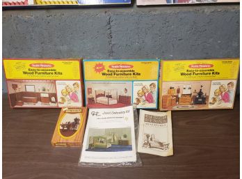 Realife Miniatures - Easy To Assemble Wood Furniture Kits For Doll House - NEW