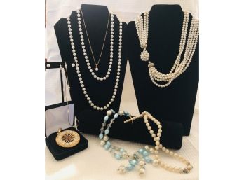Faux Pearl Jewelry Collection Lot 1