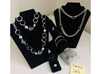 Silvertone Fashion Jewelry Collection Lot#5