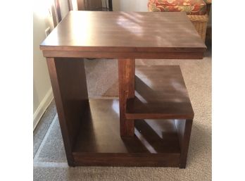 Accent End Table (Ashley Furniture)