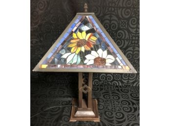Stunning Sunflower Motif Leaded Stained Glass Lamp