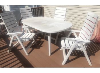 Kettler Capri Outdoor Extending Table & Lounge Chairs Patio Set