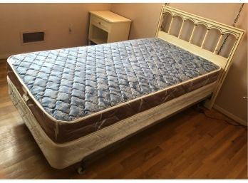 Vintage Twin Bed By American Of Martinsville