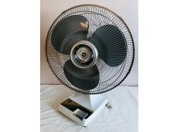18 Inch Oscillating Fan