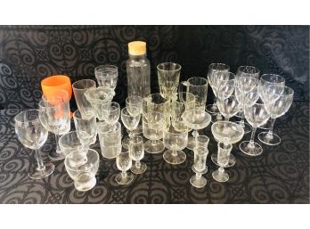 Mixed Glassware & Stemware Lot