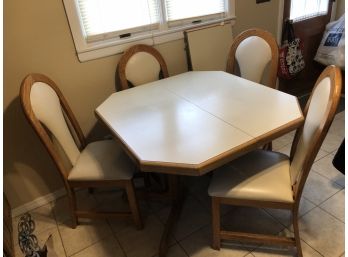 Extendable Dining Set