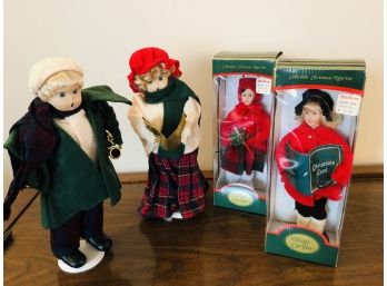 Christmas Caroler Dolls