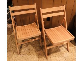 Wooden Folding Chairs Lot 1
