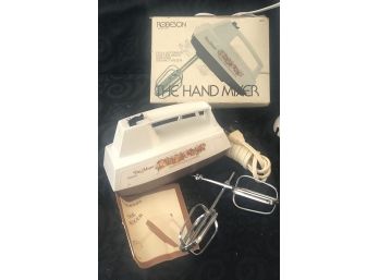 Kitchen Hand Mixer - BRAND NEW IN BOX!