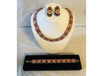 Vintage Enamel Painted Rosebud Jewelry Set