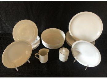 Linear Porcelain Dinnerware Set (Thailand)