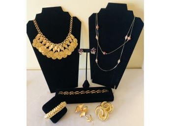Vintage Goldtone Jewelry Collection Lot 2