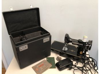 Vintage Singer Sewer Model 15-91, Case & Accessories
