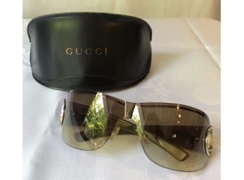 Authentic Gucci Designer Sunglasses & Case