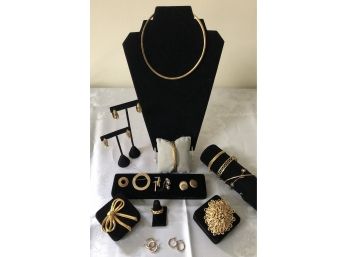 Goldtone Jewelry Collection Lot 4