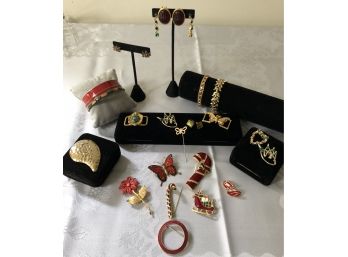 Goldtone Jewelry Collection Lot 2