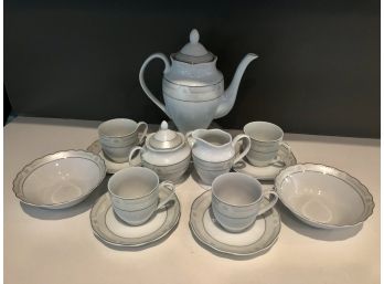 La Luna Fine Porcelain Coffee Set