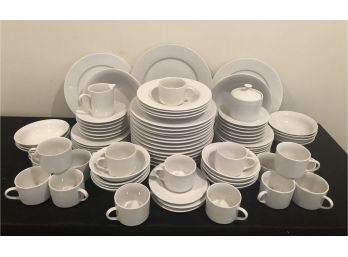 Everyday Dinnerware Set