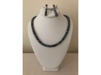 Sterling Silver Black Pearl Necklace & Earring Set