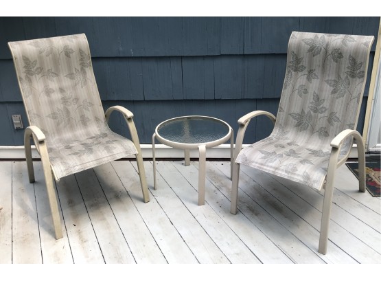 Outdoor Chairs & End Table