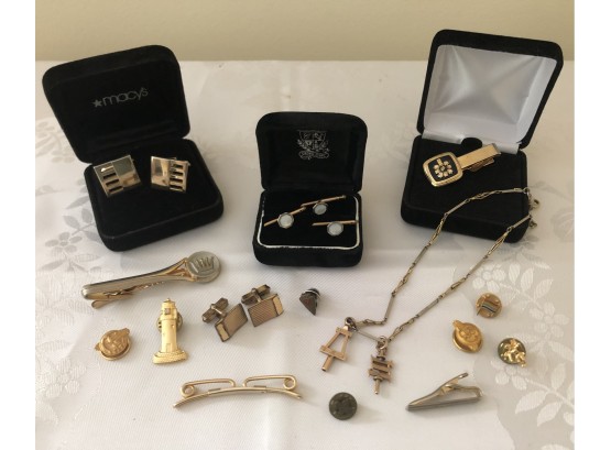 Mens Goldtone Jewelry Collection Lot 1
