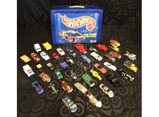 Hot Wheels Case & Toy Cars