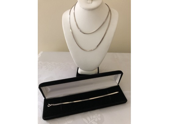 Sterling Silver Necklace & Bracelet (8.7 Grams)