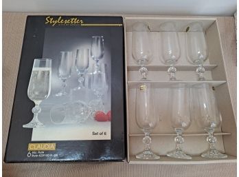 Set Of 6 Flute Glasses - New In Box