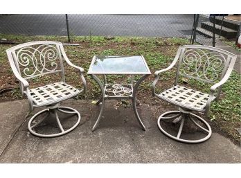 Outdoor Swivel Chairs & Glass Top Table