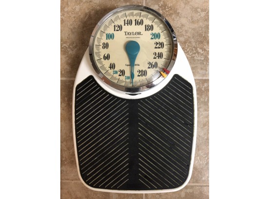 Taylor Professional Floor Scale