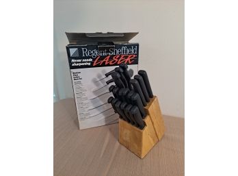 Knife Set With Block