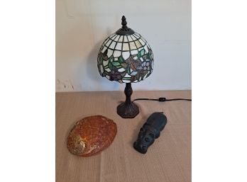 Small Lamp, Shell, And Hippo Lot!