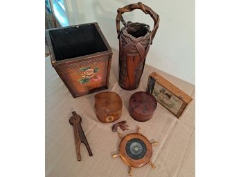 Wooden Collectible Lot