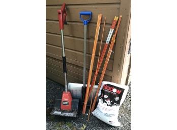 Toro Power Shovel & Winter Tools