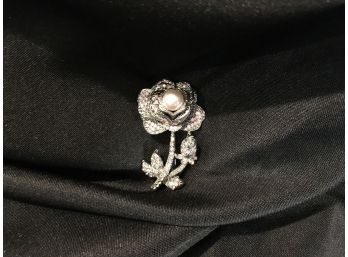(027)  Silver Plate Rose Brooch With Pearl Accent