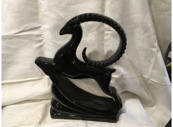 (055)  Vintage Haeger Ceramic Gazelle